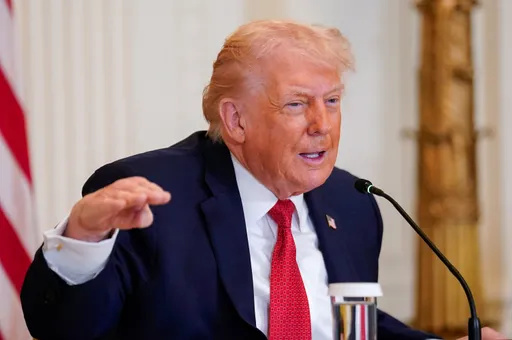 Trump predstavlja online platformu TrumpRx koja će građanima nuditi lijekove po nižim cijenama