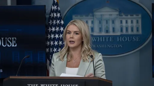 کاخ‌سفید: ایران تحت فشار آمریکا اعدام ۸۰۰ نفر را متوقف کرد