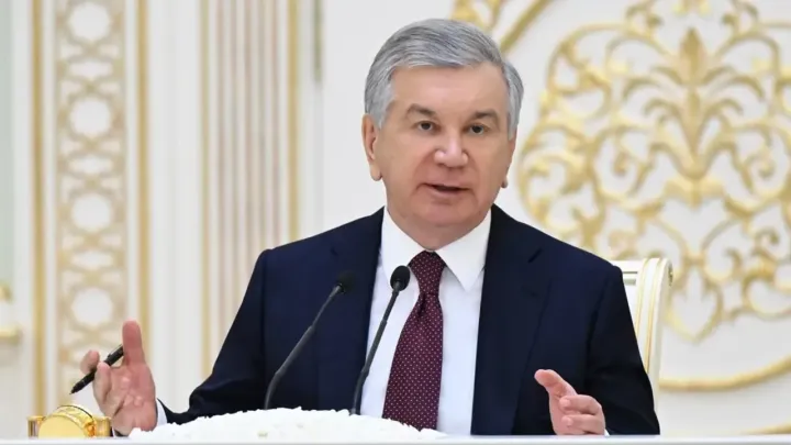 Мирзиёев потребовал защитить трудовых мигрантов