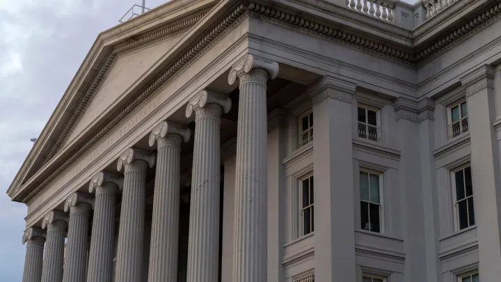 آمریکا برخی مقام‌های امنیتی ایران و شبکه‌های مالی مرتبط را تحریم کرد