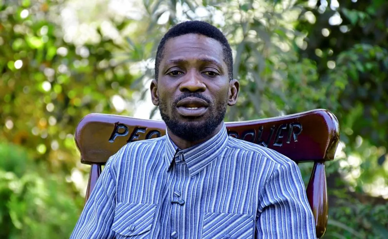 L'opposant Bobi Wine annonce avoir quitté l'Ouganda pour sa sécurité