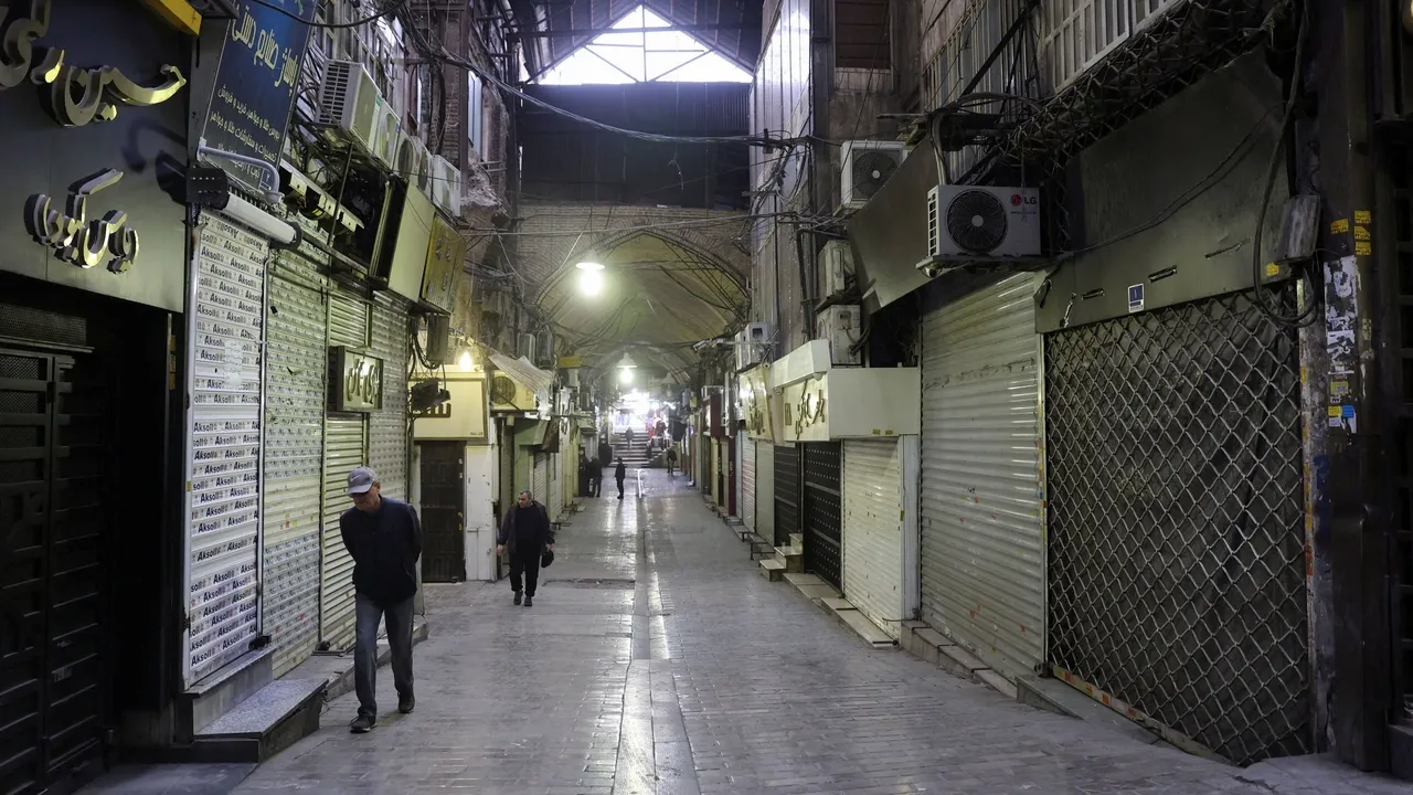 Número de mortos nos protestos no Irão ultrapassa os 3.000