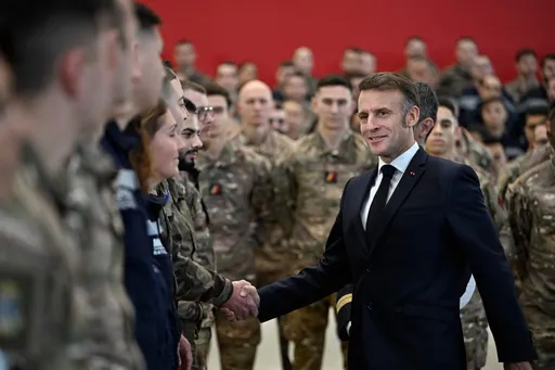 Macron va demander "l'activation de l'instrument anti-coercition" de l'UE en cas de besoin