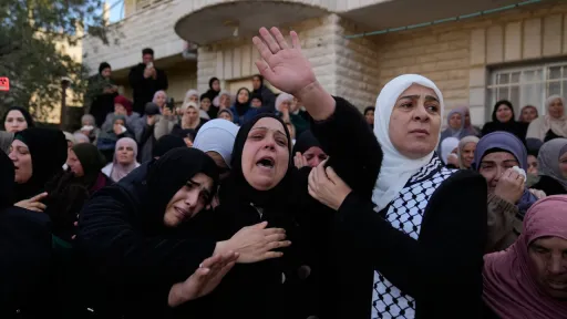 İzrailneñ qanunsız kilep urnaşuçıları Fälästin awılına höcüm itte