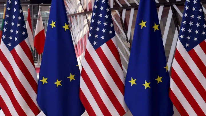 اروپا در برابر تهدید تعرفهای ترامپ درباره گرینلند موضعی متحد اتخاذ کرد