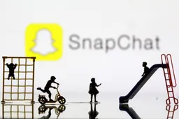 Il Regno Unito e la Francia discutono sui divieti relativi ai social media per i giovani