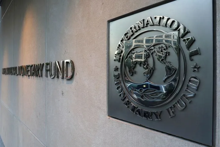 Le FMI abaisse ses prévisions de croissance mondiale à 3% en 2026, rebond anticipé en 2027