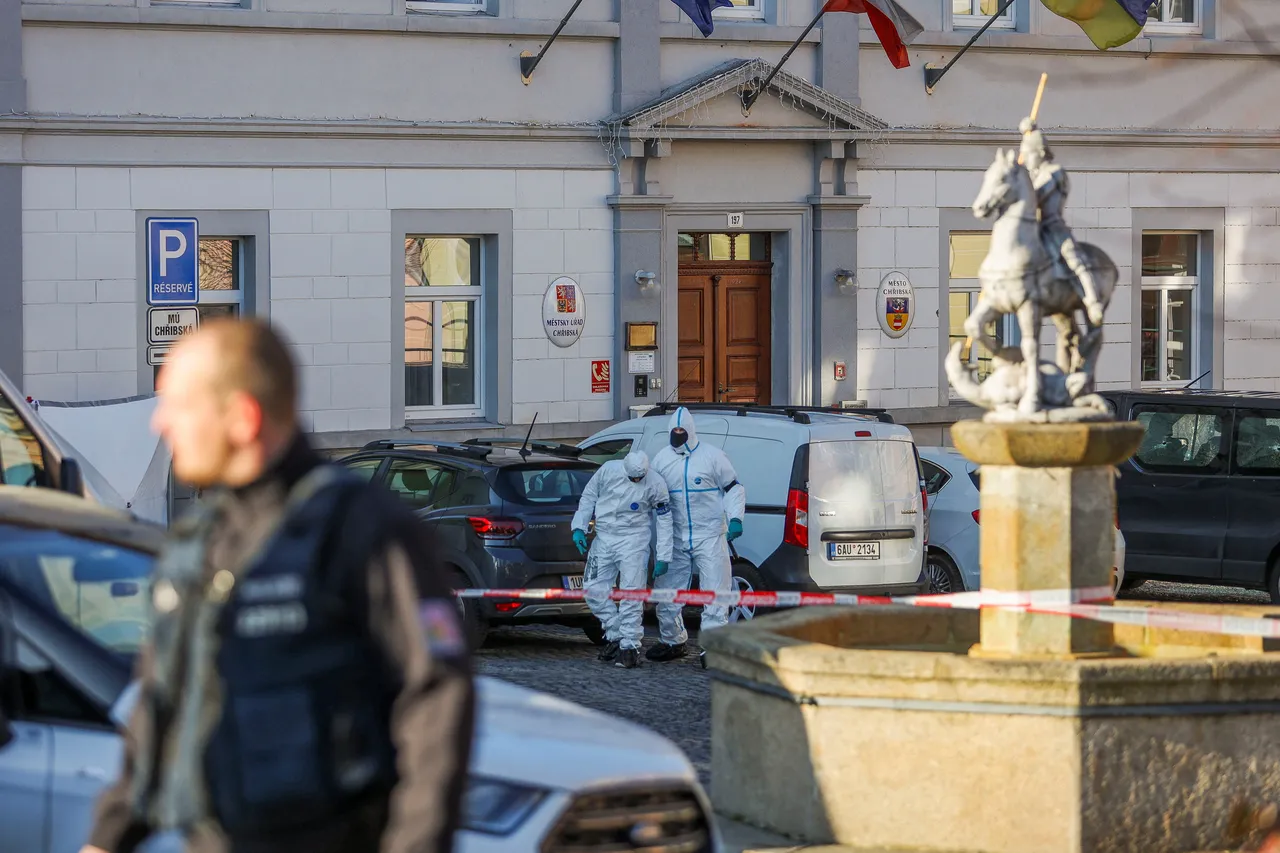Чешка: Најмалку двајца мртви во пукотница во општинската зграда во Хрипска
