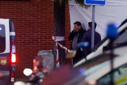 إسبانيا: ارتفاع عدد قتلى حادث خروج قطارين فائقي السرعة عن مسارهما بالأندلس إلى 40 شخصاً