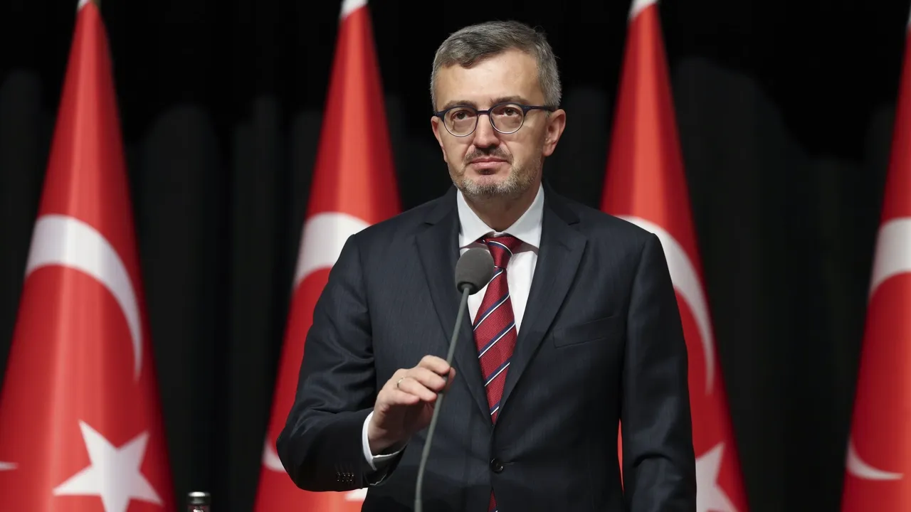 دوران حول تطورات سوريا: لن تمر المنشورات التي تتضمن تضليلاً واستفزازاً دون عقاب