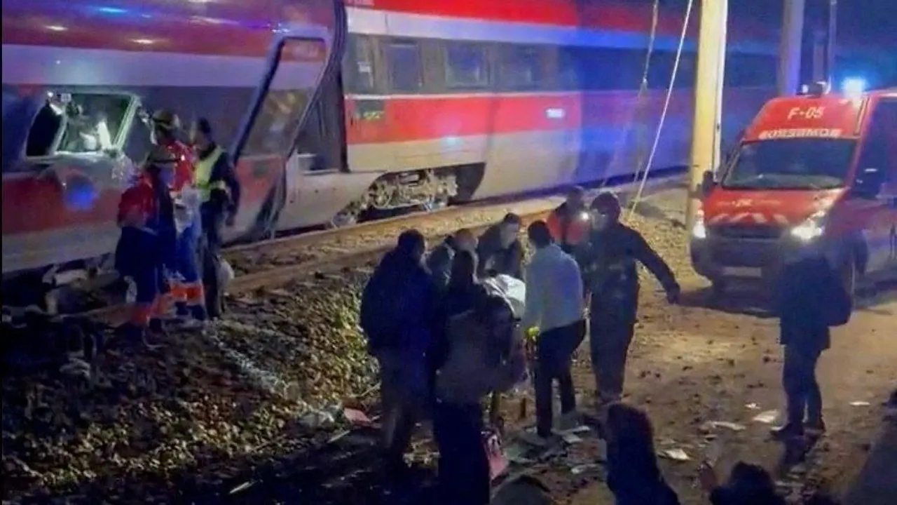 Colisão de comboio de alta velocidade em Espanha faz pelo menos 39 mortos e centenas de feridos