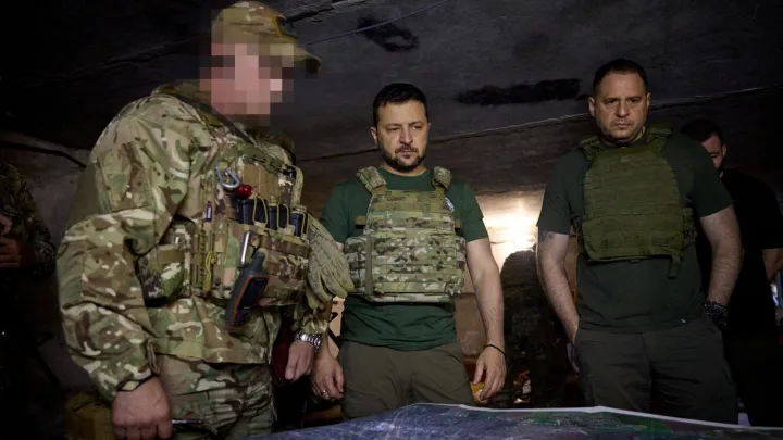 Зеленский предупредил о готовящемся массированном ударе