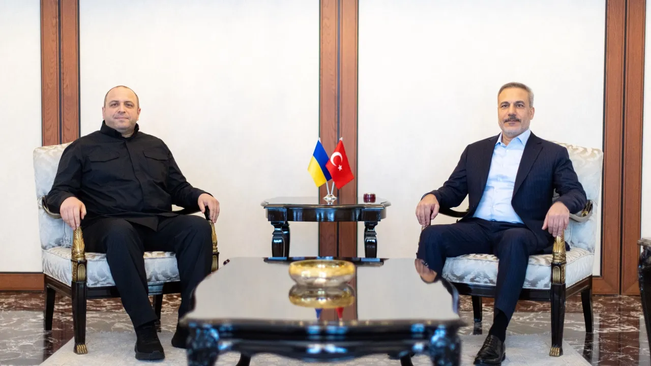 دیدار فیدان و کالین با دبیر شورای امنیت ملی و دفاع اوکراین در آنکارا