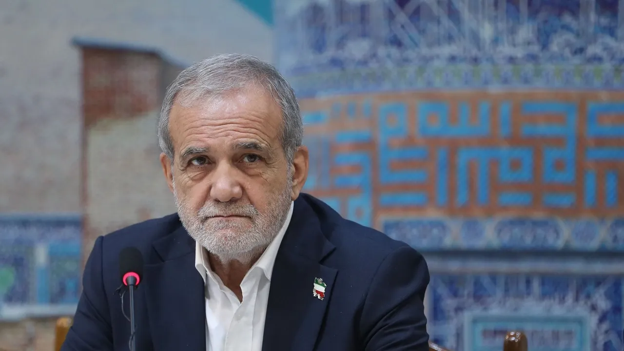 رئیس‌جمهور ایران: اگر مردم ناراضی هستند؛ ما مقصریم دنبال آمریکا نگردید