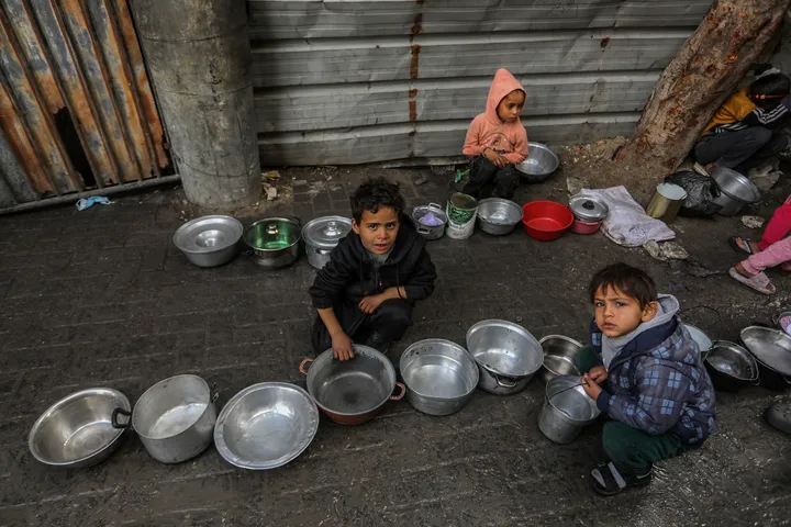 UN warns 'impediments' still block aid as Gaza ceasefire crosses 100 days