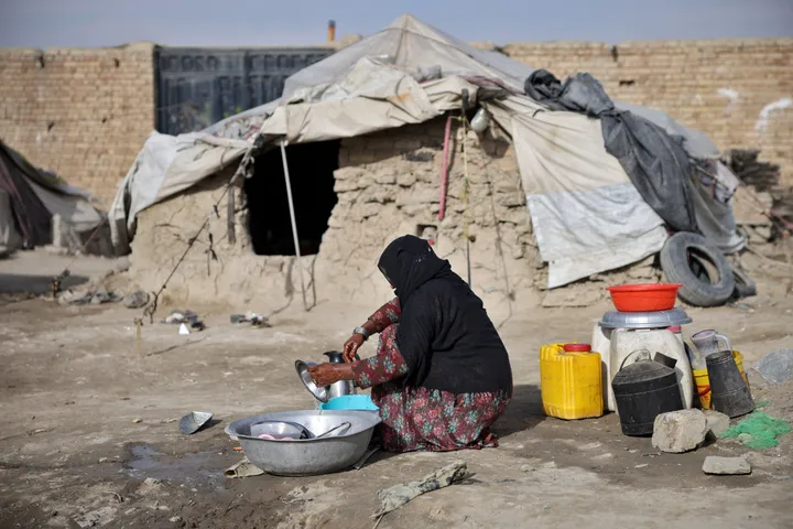 "الأغذية العالمي" يحذّر من أزمة جوع "كارثية" تهدّد ملايين الأطفال في أفغانستان