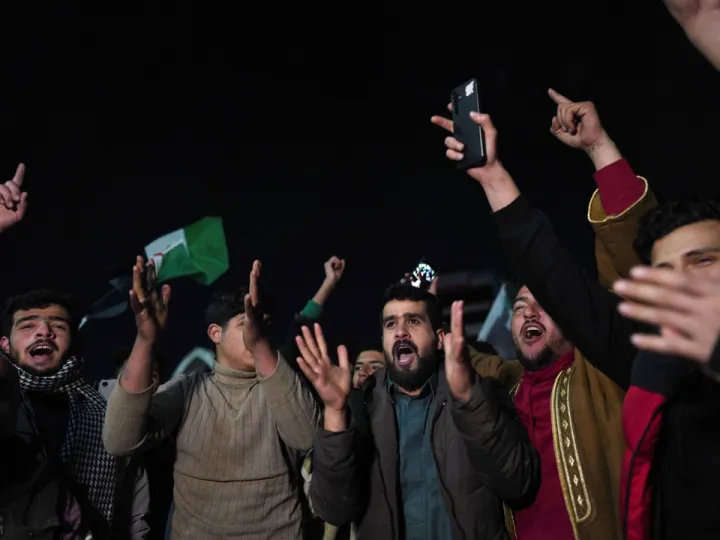 Síria celebra cessar-fogo como passo fundamental para a unificação das instituições e a recuperação