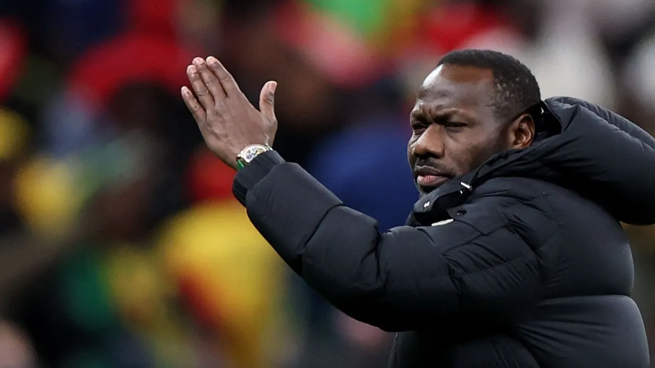 Shirikisho la Soka barani Afrika (CAF) kumuadhibu kocha wa Senegal Pape Thiaw