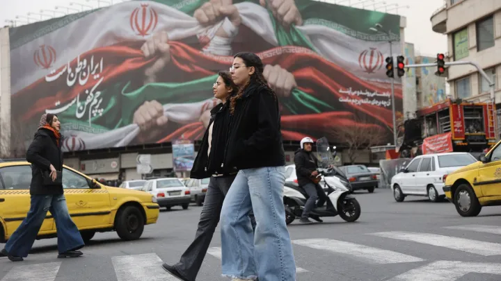 Ирандағы шерулерде  қаза тапқандар саны 4 000-нан асты