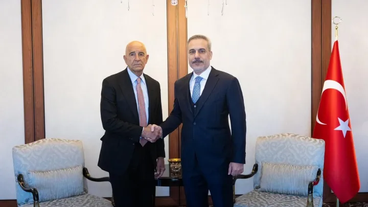 トルコのフィダン外相、米国代表バラック氏とシリア―テロ組織YPG間の停戦について協議