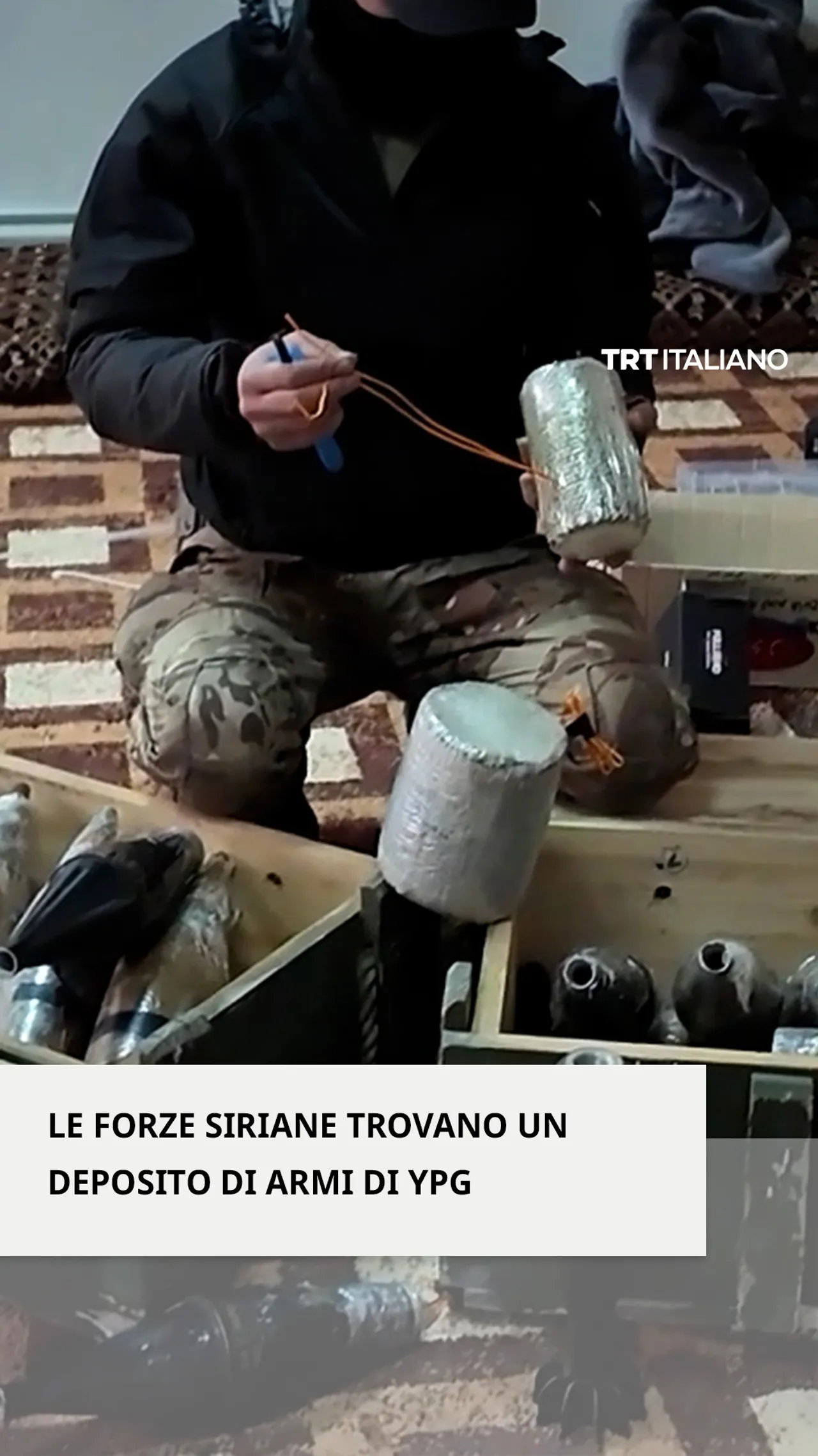 Le forze siriane trovano un deposito di armi delle YPG