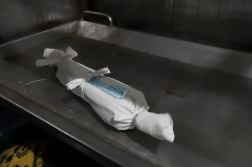 Bayi Palestina meninggal akibat kedinginan saat Israel terus blokir bantuan ke Gaza