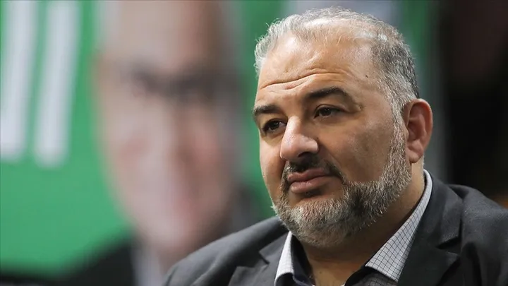 גנץ ועבאס שבו לשיח: התנצלות לא הייתה, והשותפות תלויה בקואליציה רחבה