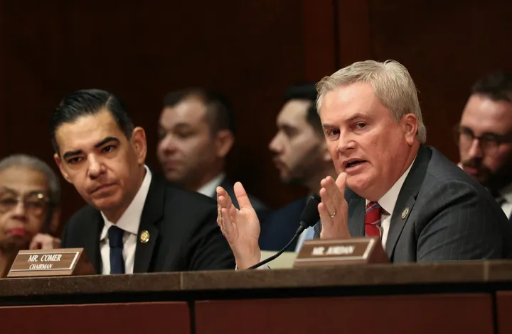 US House panel advances contempt resolutions against Clintons in Epstein probe