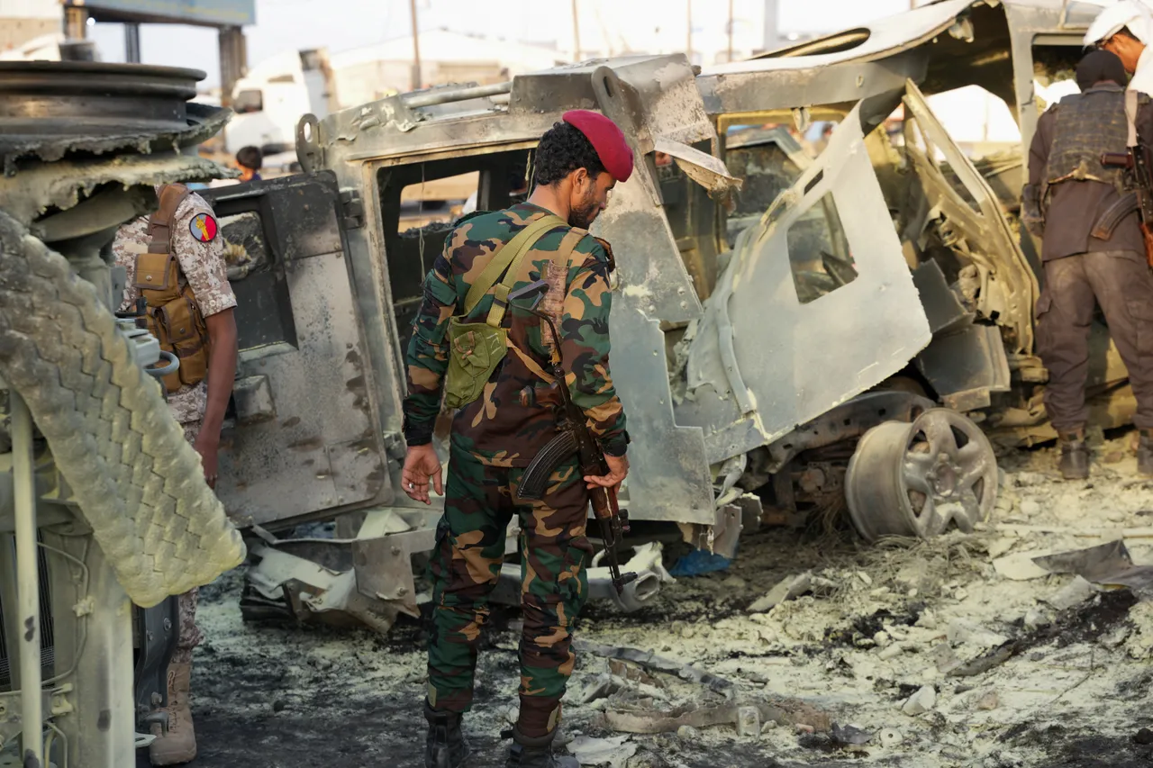 د یمن د دولتي ځواکونو پر کاروان بمي برید کې پنځه تنه وژل شوي