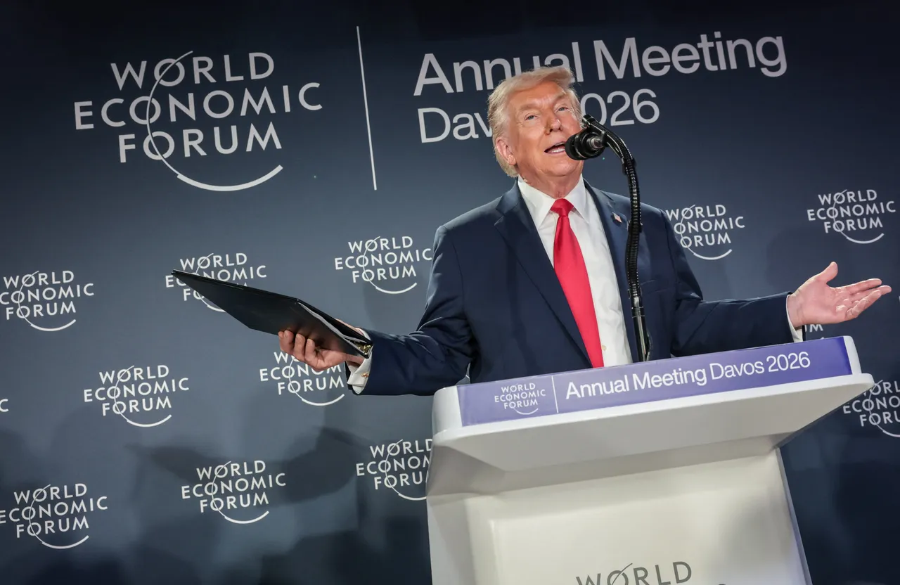 Davos: Trump réaffirme sa volonté de "posséder" le Groenland et évoque un "bain de sang" en Ukraine