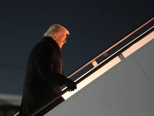 Trump retoma viagem a Davos após problema com o Air Force One