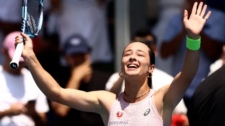 Zeynəb Sönməz Avstraliyada keçirilən tennis turnirində növbəti mərhələyə yüksəlib