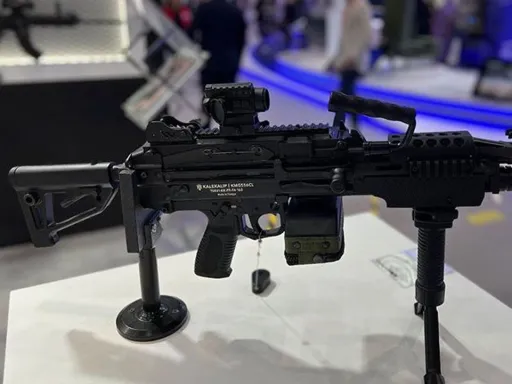 بعد اختبارات الناتو.. تركيا تدخل رشّاشين جديدين مرحلة الإنتاج المتسلسل لتعزيز القدرات القتالية