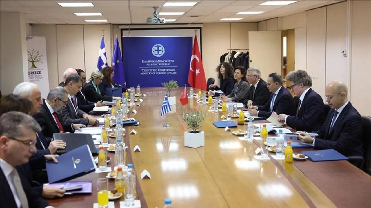 تركيا واليونان تختتمان الجولة التاسعة من محادثات الأجندة الإيجابية ببيان مشترك