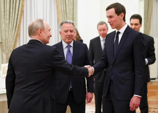Të dërguarit amerikanë Witkoff dhe Kushner mbërrijnë në Moskë