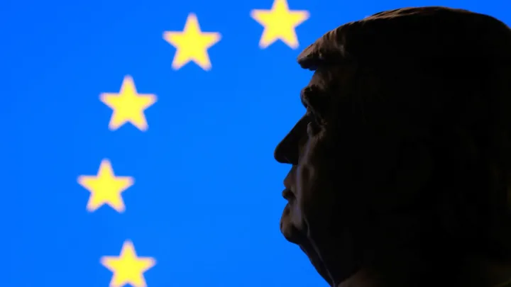 UE suspende acordo comercial com EUA pela pressão de Trump sobre a Gronelândia e ameaças de tarifas