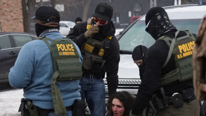 Tramp idaräse Mên ştatında migrantlarğa qarşı basqınnar başladı