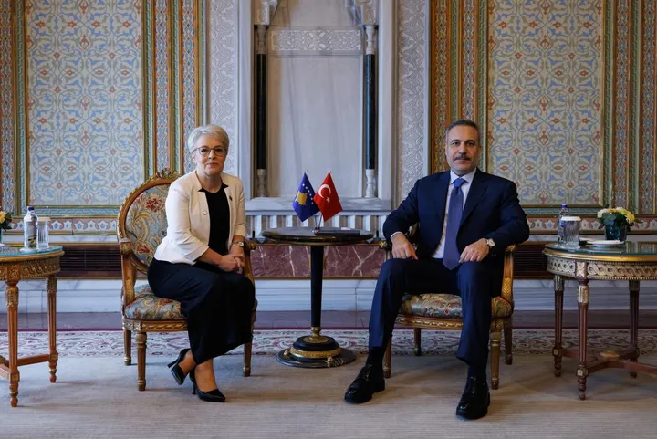 Gërvalla në Istanbul: Türkiye mbetet një partner i rëndësishëm në promovimin e paqes në rajon