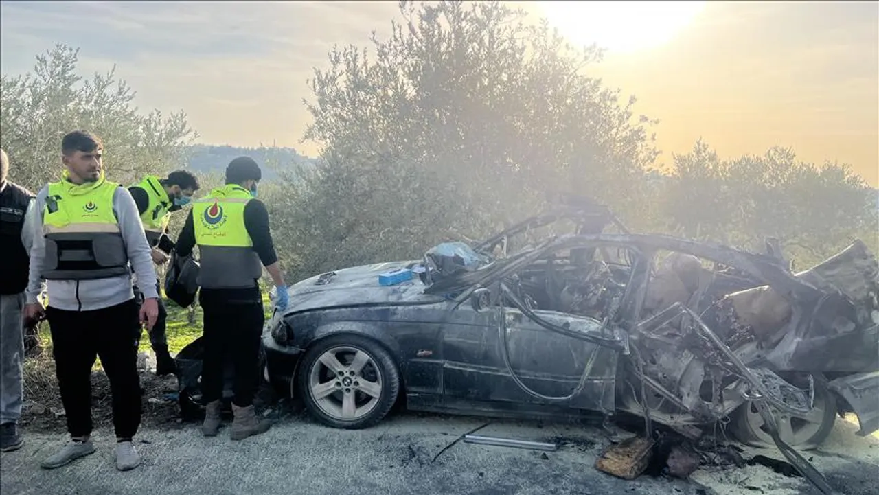 Një dron izraelit godet një makinë në Lindjen e Libanit pavarësisht armëpushimit në fuqi
