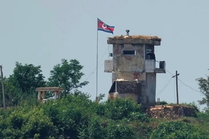 한국, 북한과 '대결' 대신 '평화적 공존'으로 초점 전환