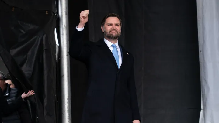 Вэнс посетит Азербайджан и Армению