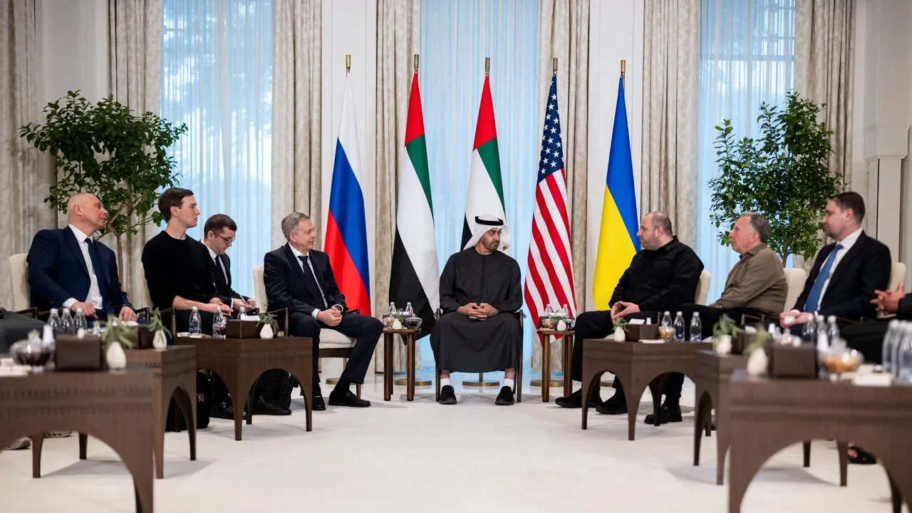 Ukraine: reprise de discussions entre Moscou, Kiev et Washington à Abou Dhabi