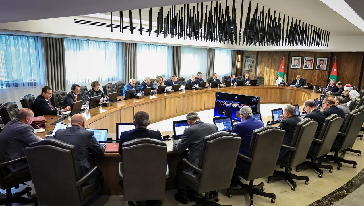 بهدف تعزيز التعاون.. الحكومة الأردنية توافق على مذكرة تفاهم بقطاع النقل مع تركيا وسوريا