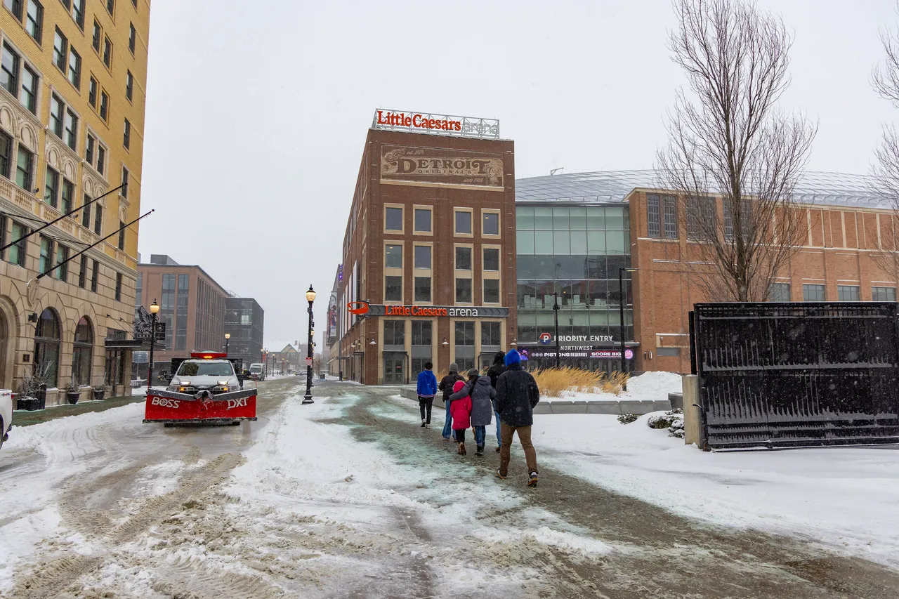 Vague de froid historique aux États-Unis: bilan en hausse, perturbations massives