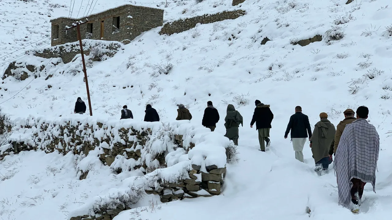 Əfqanıstanda yağan leysan yağışları 60-dan çox insanın həyatına son qoyub
