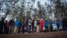 Spanja merr masa për të legalizuar mbi 500 mijë emigrantë pa dokumente