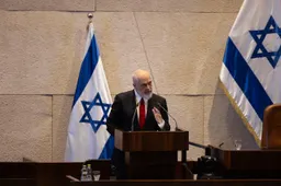 Kryeministri Rama merr pjesë në Konferencën Ndërkombëtare për Luftën Kundër Antisemitizmit