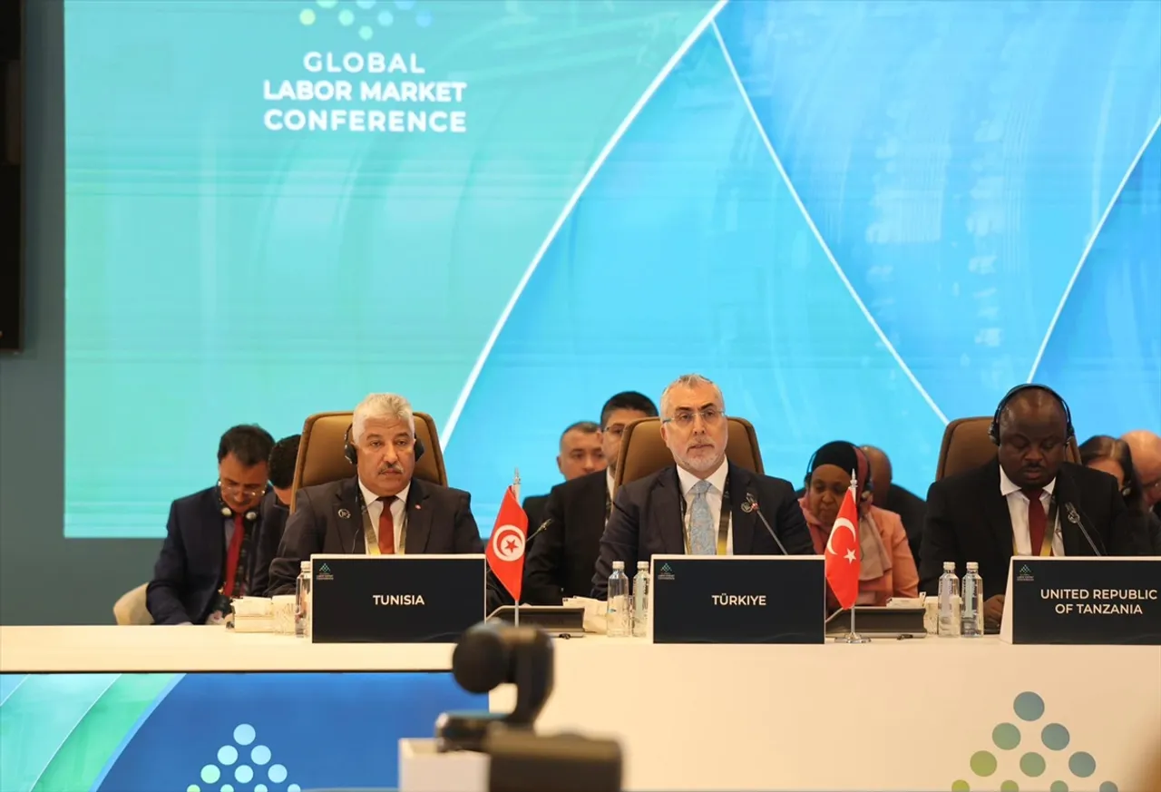 تركيا تشارك في مؤتمر دولي بالرياض وتعرض تجاربها وسياساتها حول سوق العمل