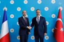 Visas, Gaza, OTAN: les ministres turc et français se rencontrent à Ankara