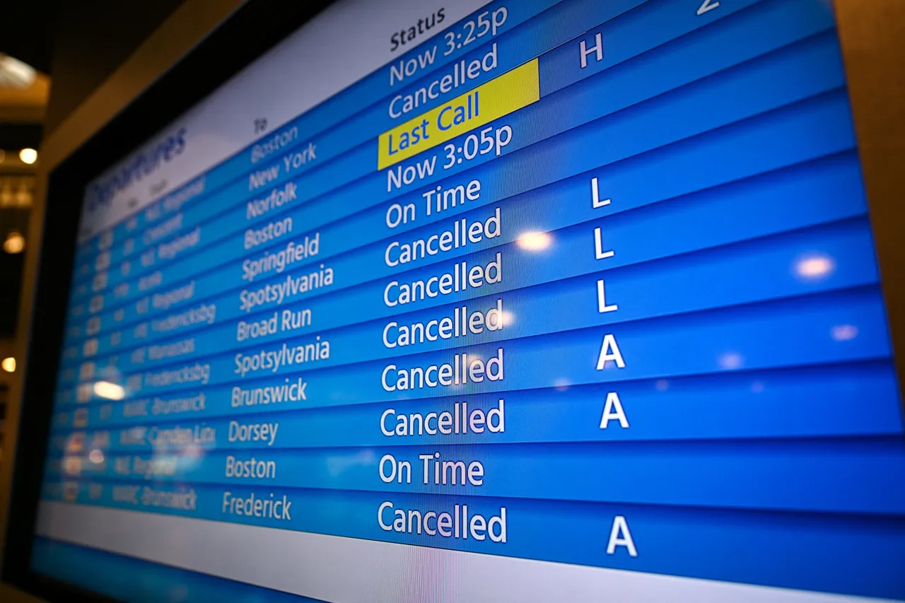 États-Unis: la tempête hivernale fait des dizaines de morts, le froid extrême persiste